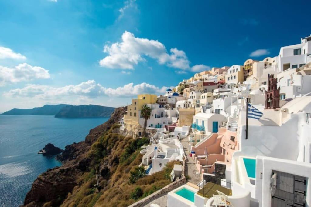 Astrea Suites "Ostria Cave Villa-Outdoor Jacuzzi" Oia  Exterior photo